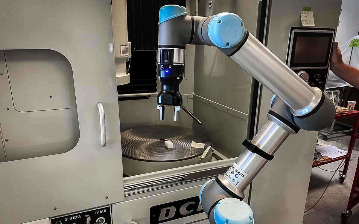 Robot Ready Grinder Surface Grinders With Automation